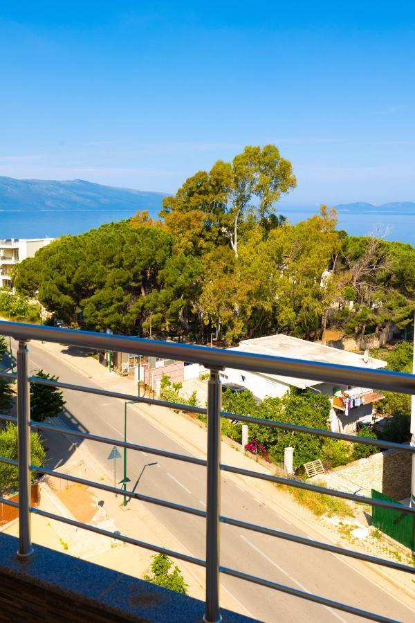New Donantelo Hotel Vlore Exterior photo