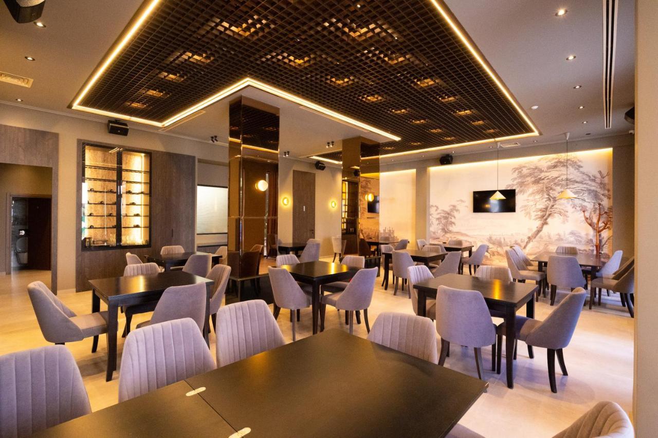 New Donantelo Hotel Vlore Exterior photo